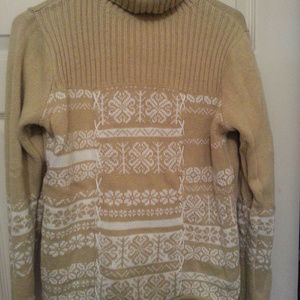 SAG HARBOR Sweater Size M